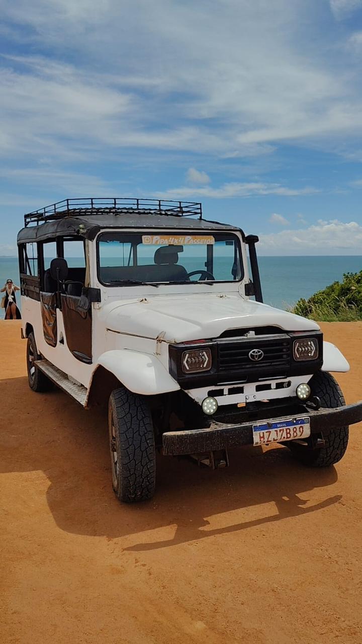 Clientes felizes na aventura 4x4 em Pipa 4